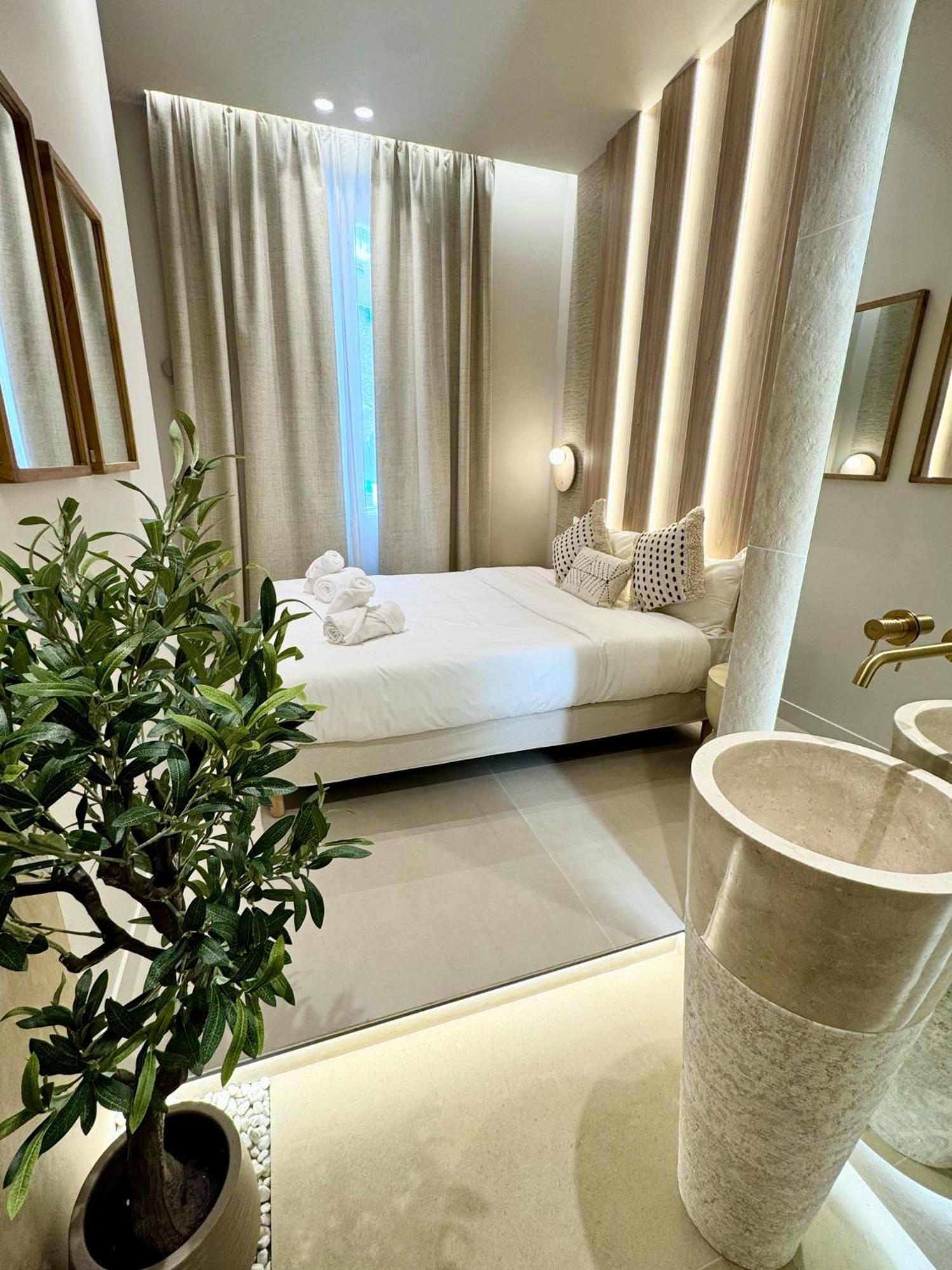 3 Avec Jardin Prive * Cannes